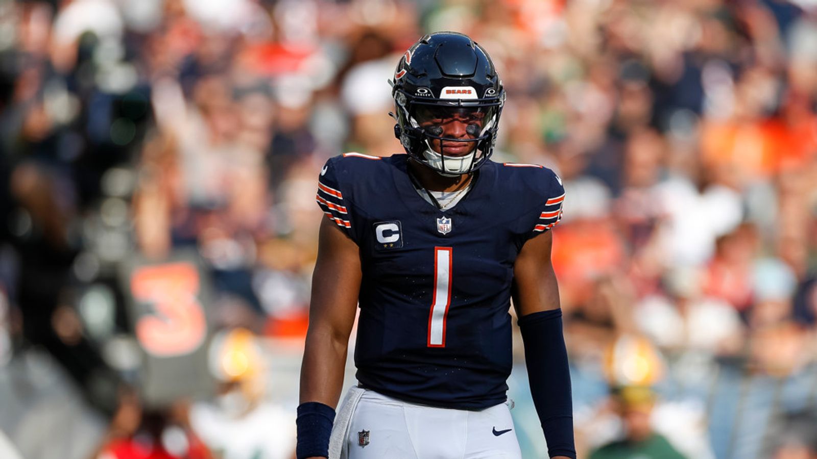 Justin Fields Headlines Bears' Losers After First Wave of Free Agency